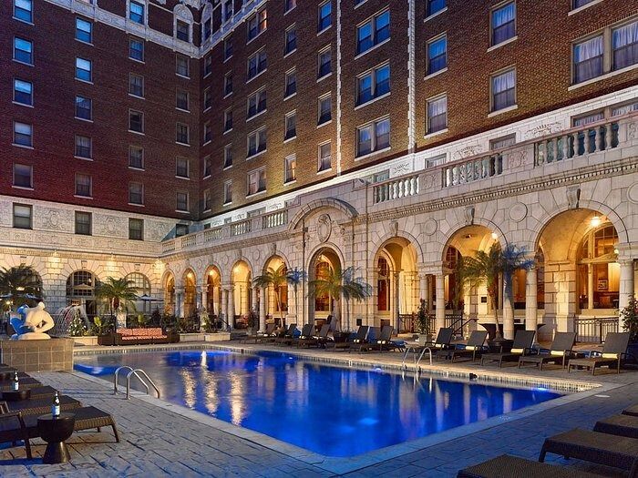 Picture of The Chase Park Plaza