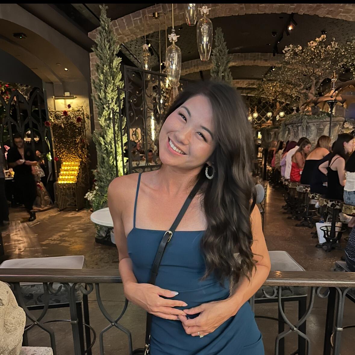 Carolyn Lee