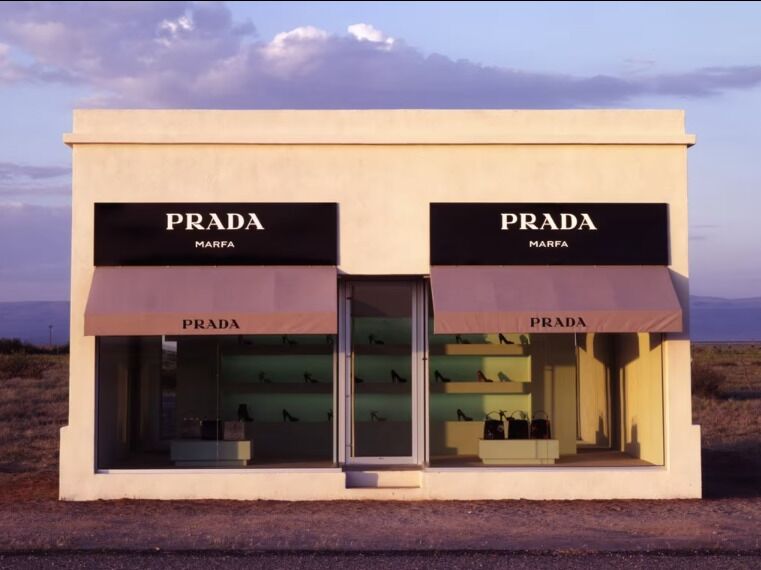 Picture of Prada Marfa