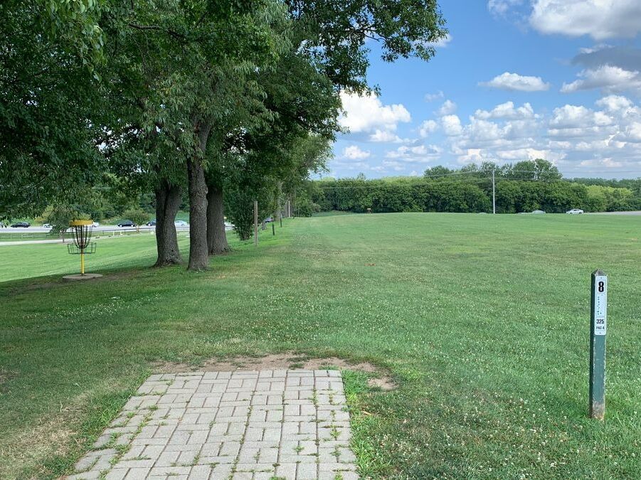 Picture of Randall Oaks Disc Golf Course