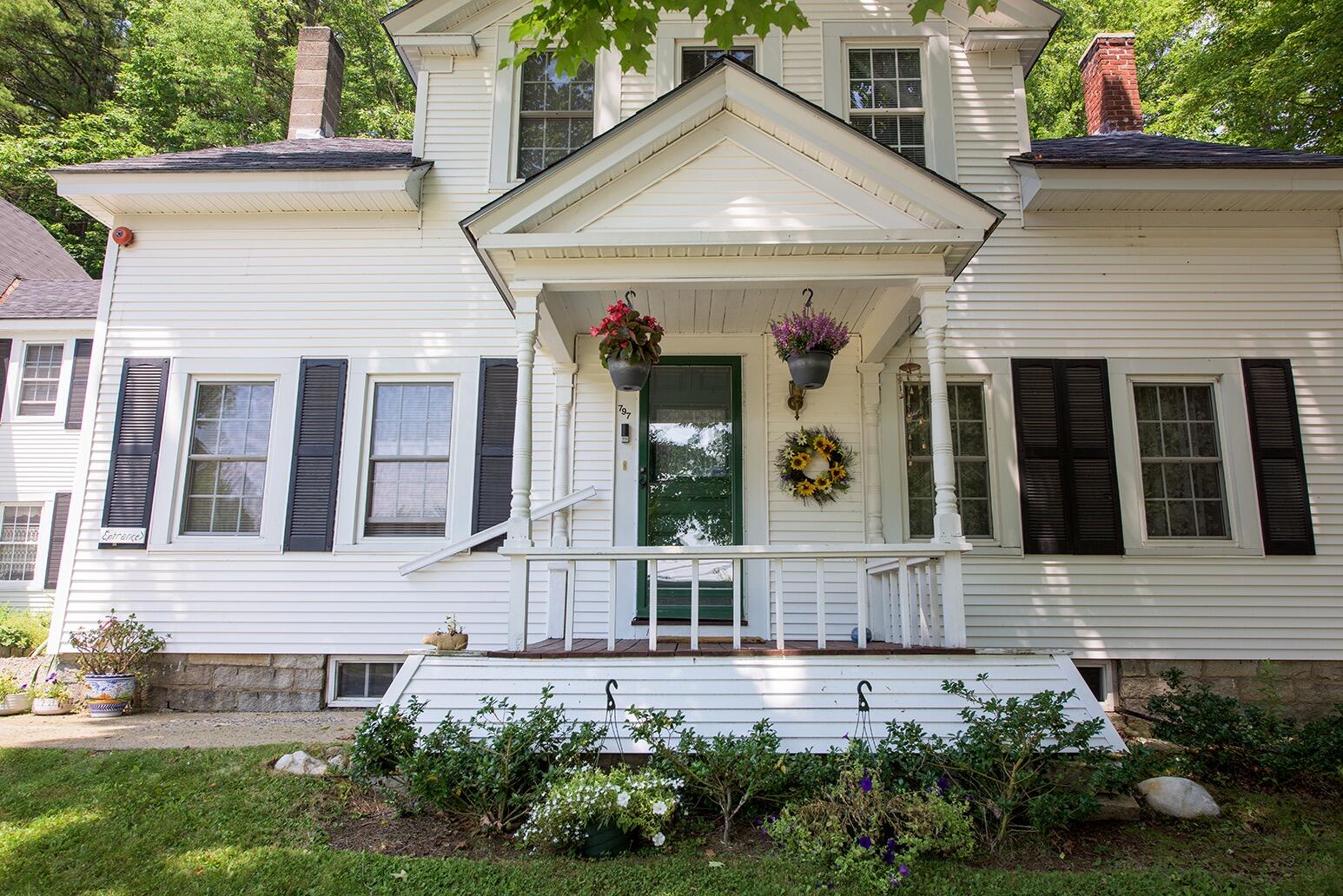 Picture of The Harrisville Inn