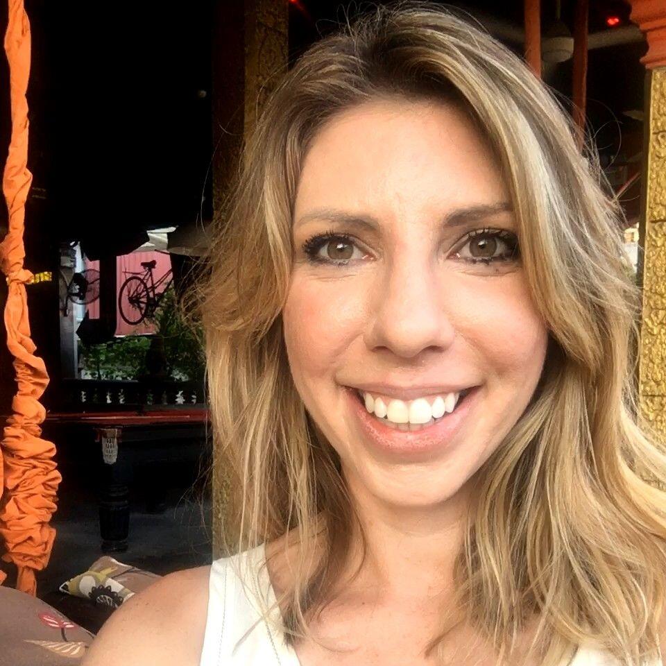 Kelly Rzendzian