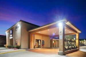 Picture of Best Western Cedar Inn