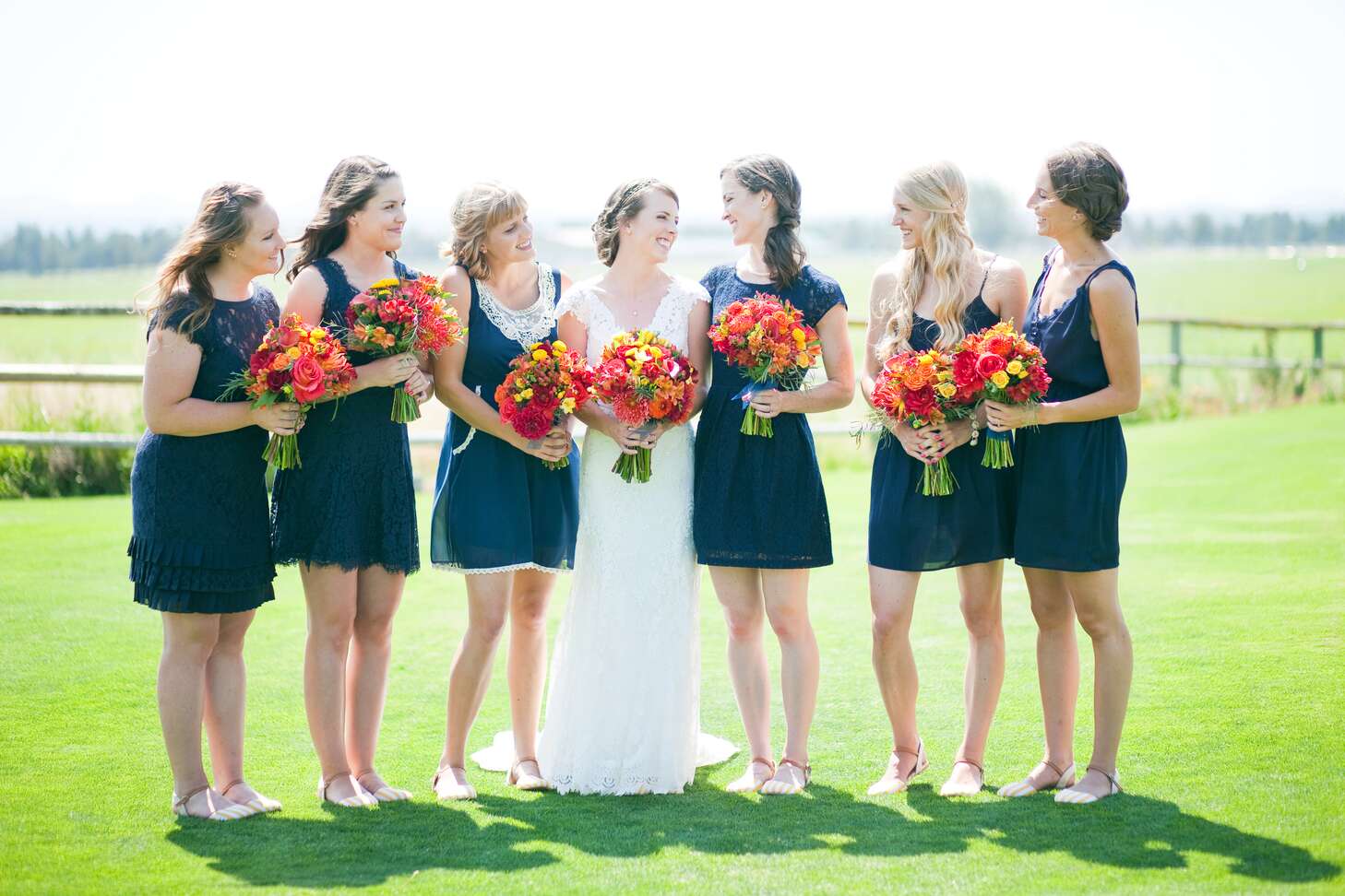 Short Lace Navy Blue Bridesmaid Dresses