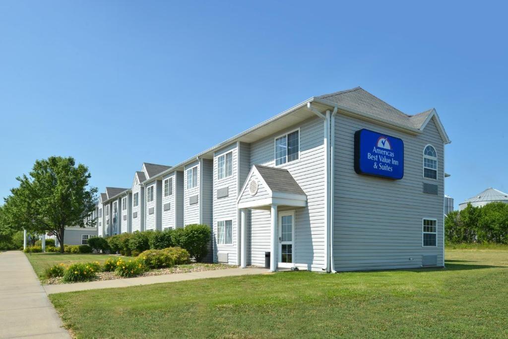 Picture of Americas Best Value Inn & Suites Maryville