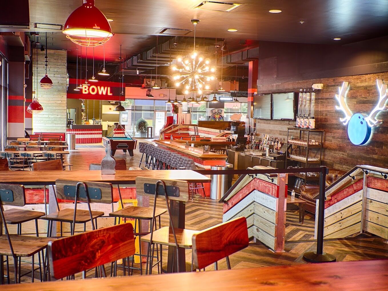 Picture of Bowlero Leesburg