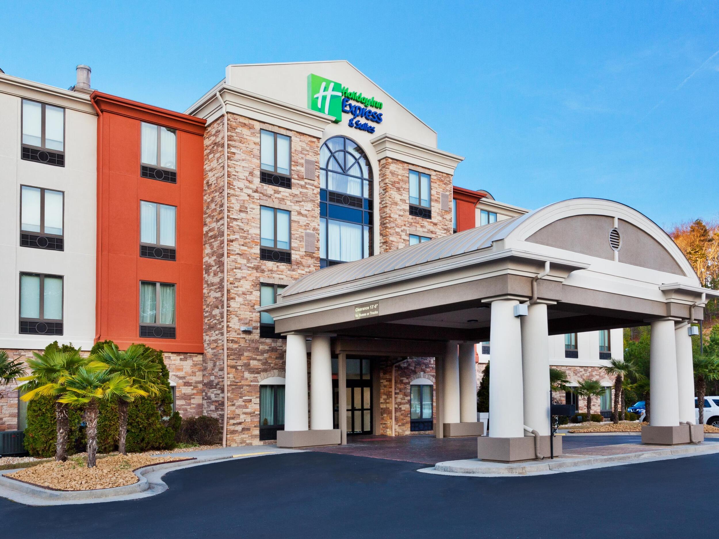 Picture of Holiday Inn Express & Suites Rome by IHG