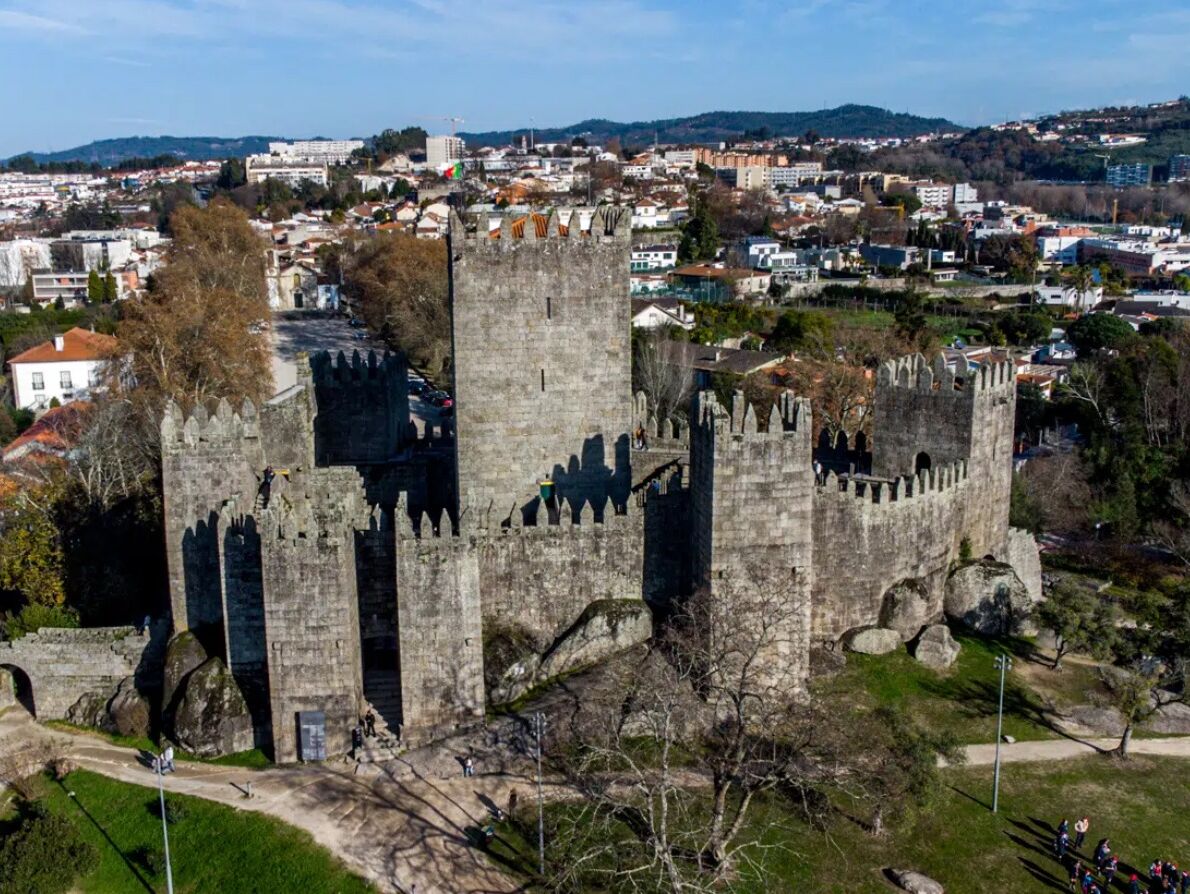 Picture of Guimarães Castle