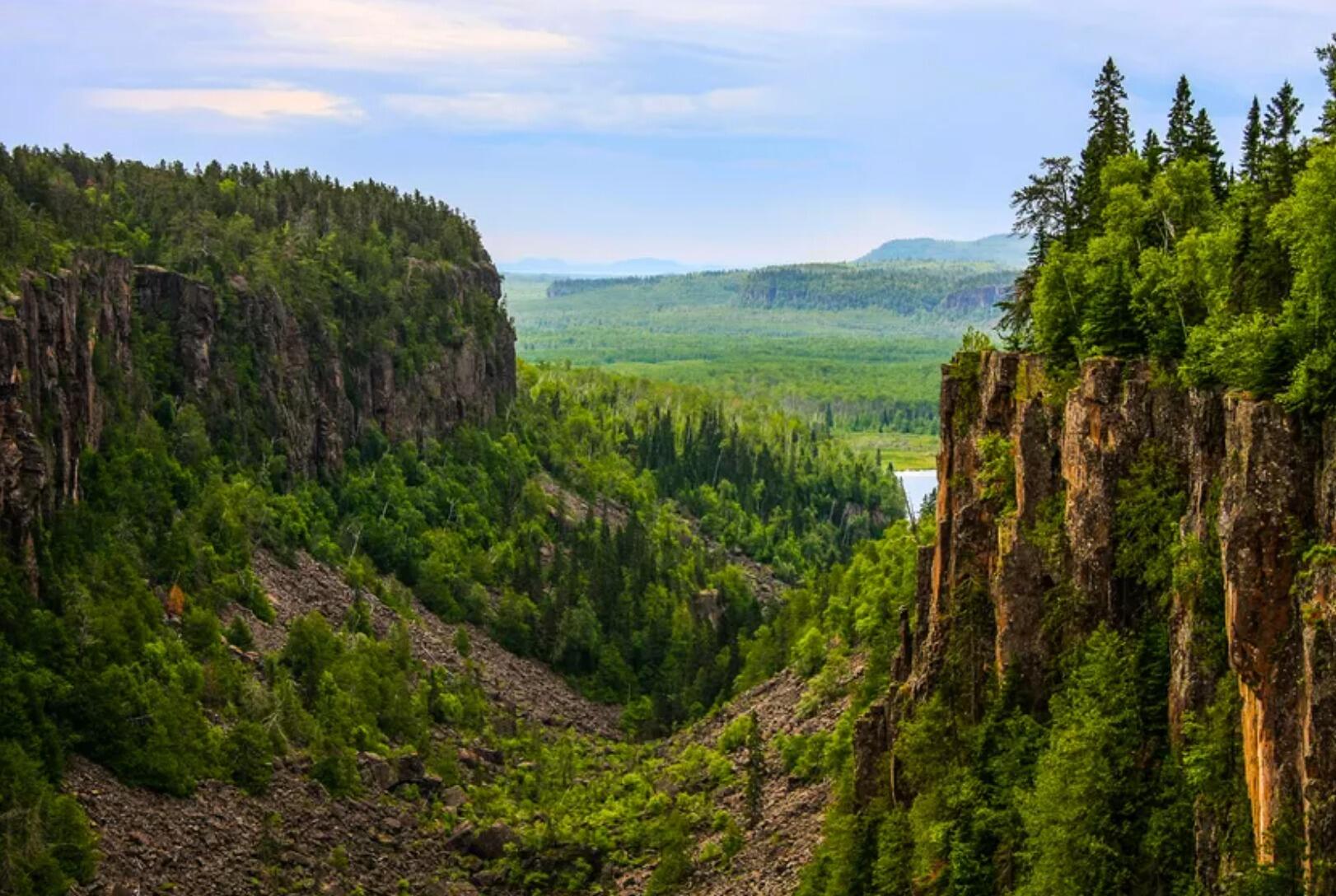 Picture of Ouimet Canyon Provincial Park