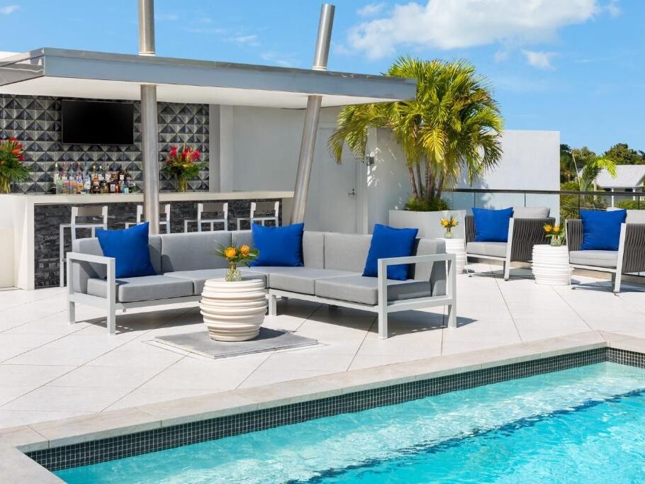 Picture of H2O Suites Hotel