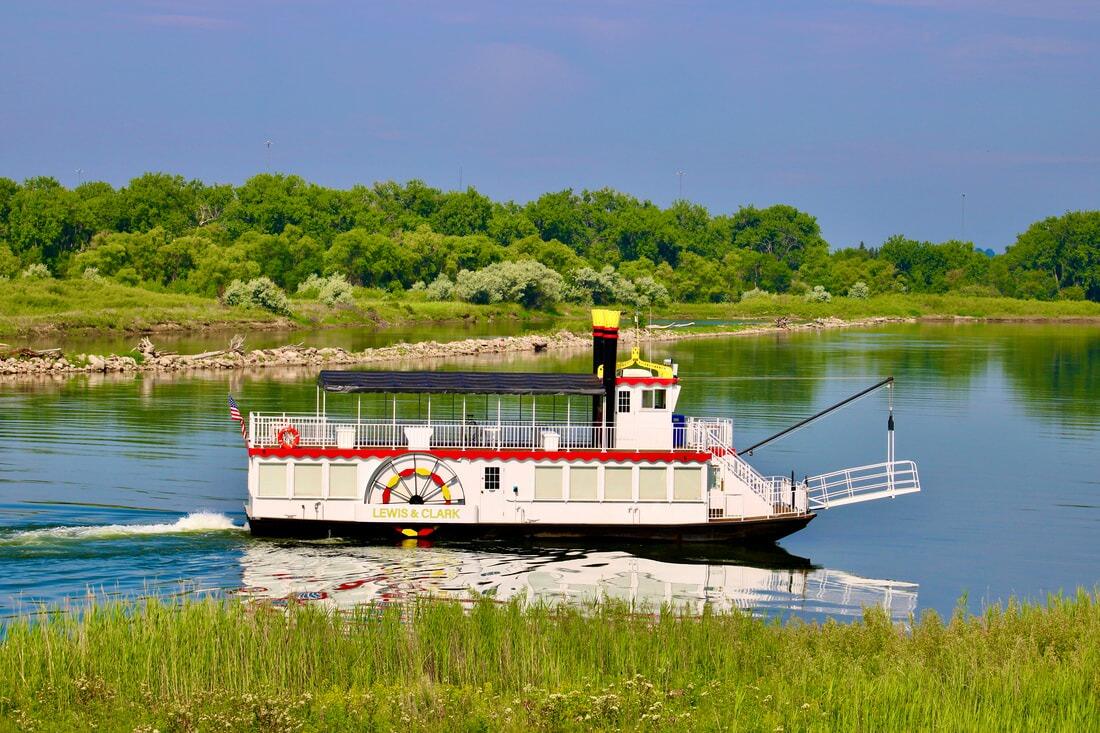 Picture of Lewis and Clark Riverboat