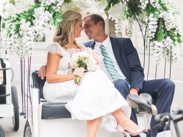Romantic Rickshaw Transportation for Wedding