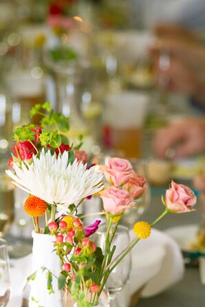 Loose, Wildflower Centerpiece Decor