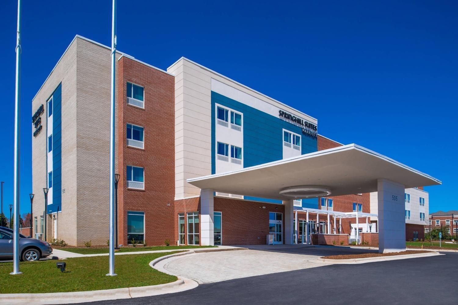 Picture of SpringHill Suites by Marriott Greensboro Airport