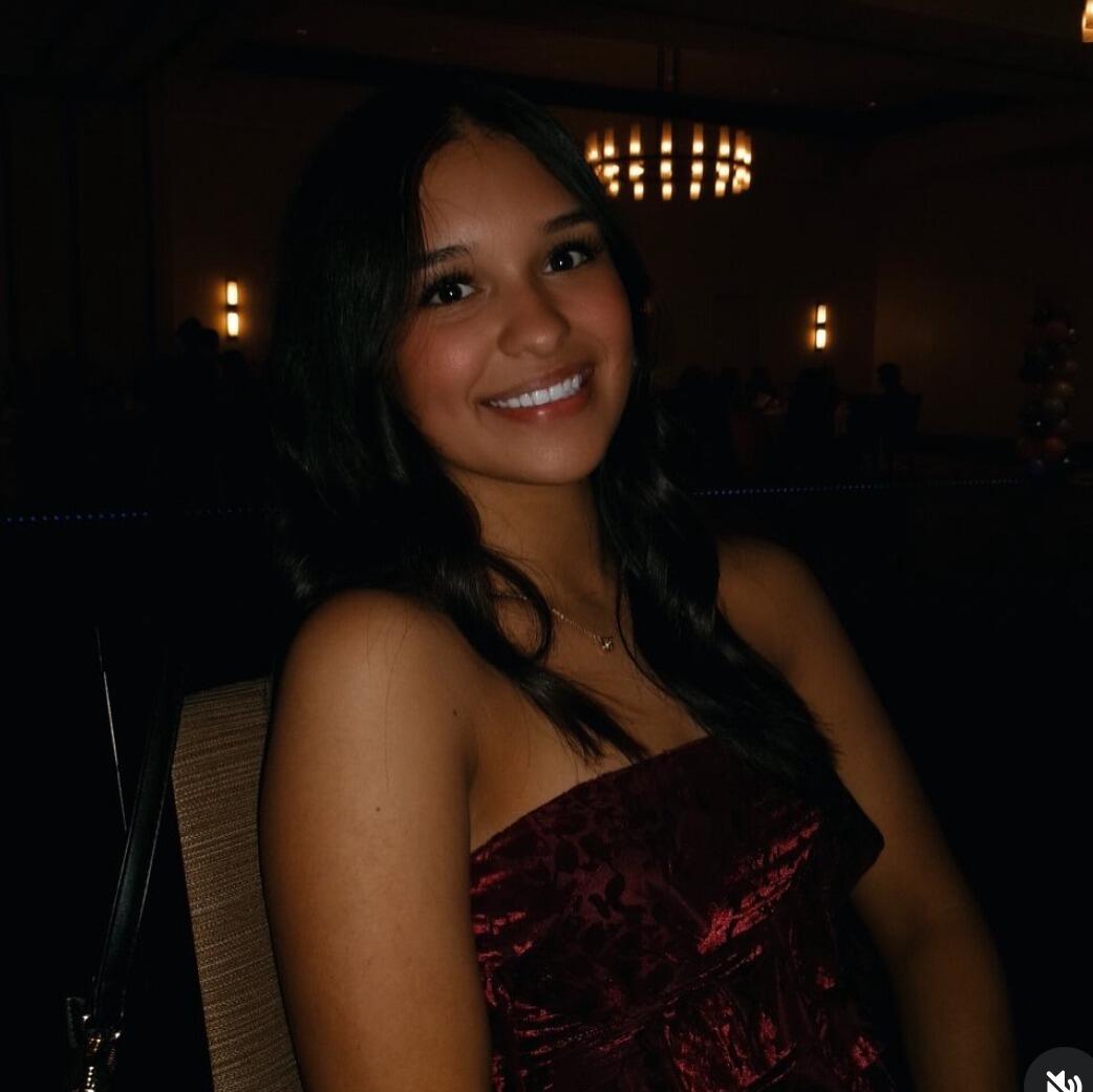 Evelyn Hilario