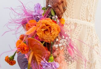 25 Fun and Fresh Carnation Wedding Bouquet Ideas