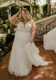 Stella York 7630 plus Fit-and-Flare Wedding Dress