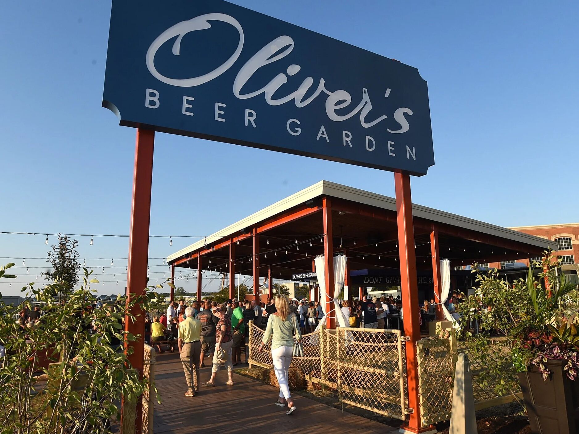 Picture of Oliver's Beer Garden
