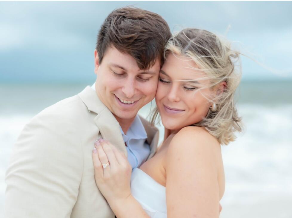 Picture of They Eloped! 💍