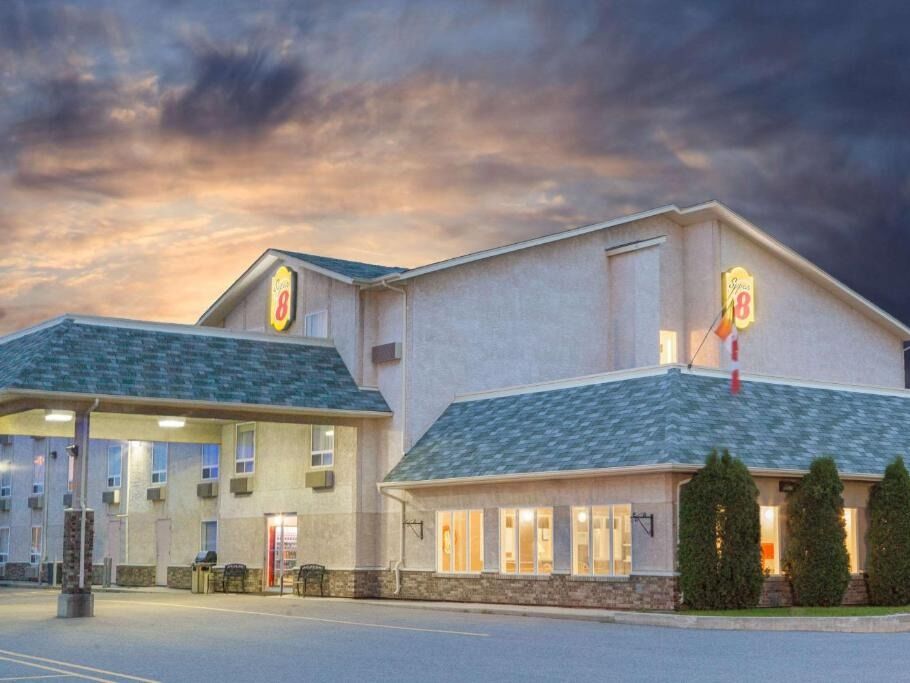 Picture of Super 8 by Wyndham Fort Frances