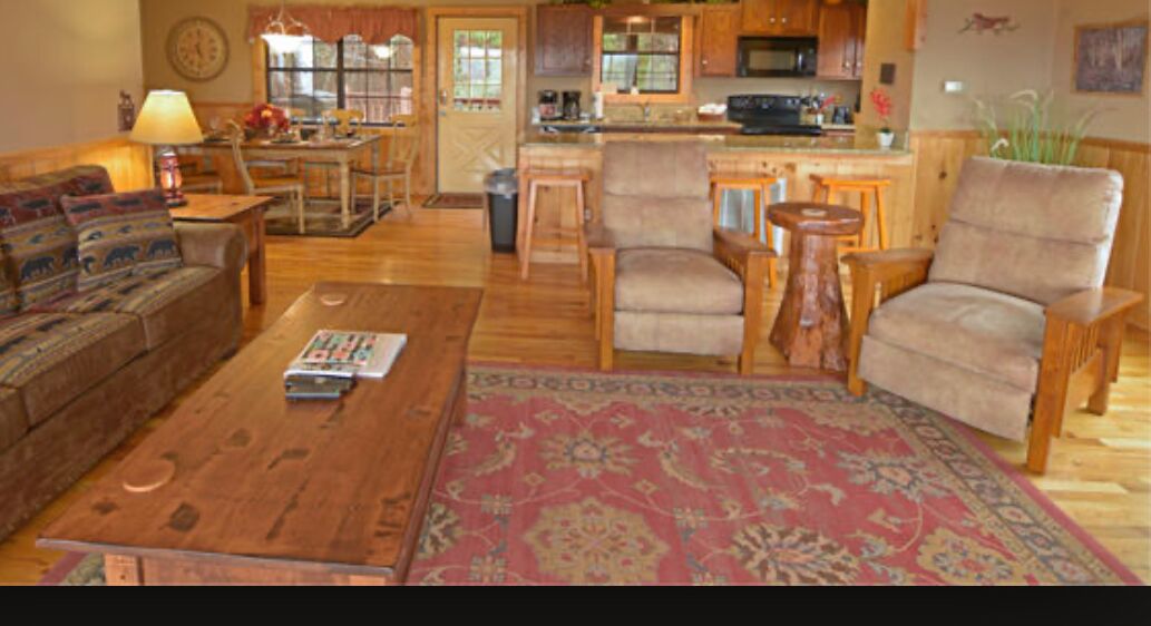 Picture of Simply Golden Cabin