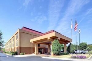 Picture of Hampton Inn Eden