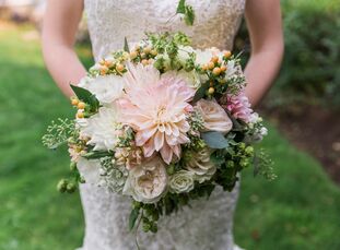 California natives and craft beer enthusiasts Rochelle Breyman and Ben Rice tied the knot in an intimate affair at the Deschutes Brewery in Bend, Oreg
