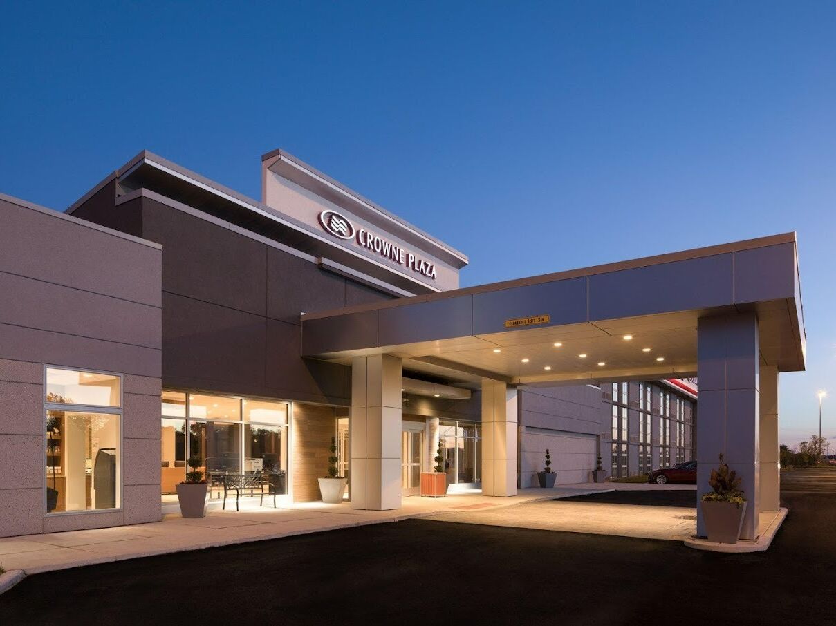 Picture of Crowne Plaza Chicago SW - Burr Ridge, an IHG Hotel