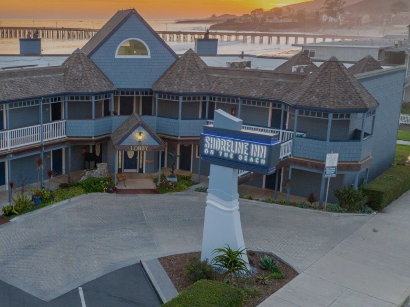 Picture of Shoreline Inn
