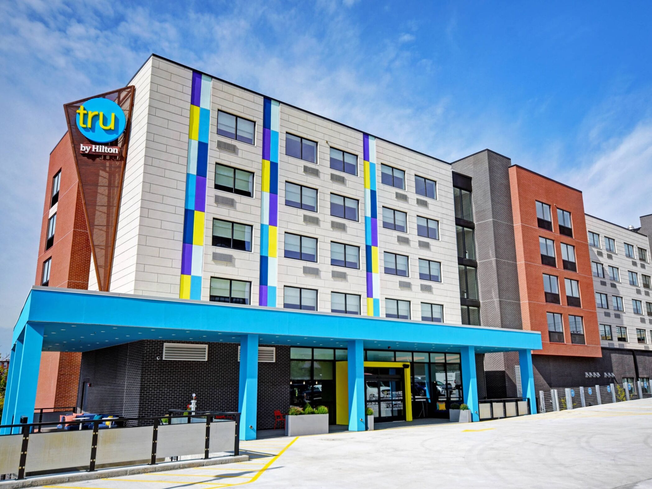Picture of Tru by Hilton Manchester Downtown