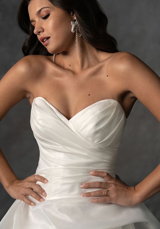 Essense of Australia D4296 Ball Gown Wedding Dress - 3