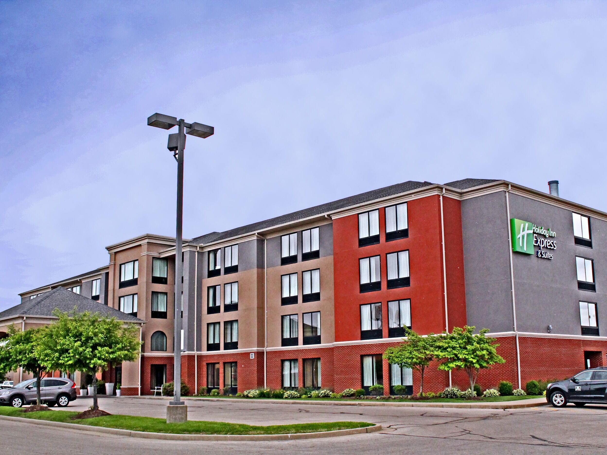Picture of Holiday Inn Express & Suites Cape Girardeau I-55, an IHG Hotel