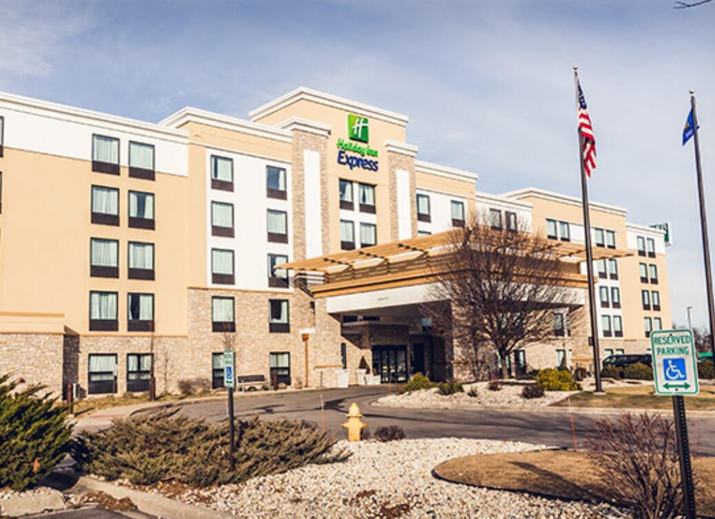 Picture of Holiday Inn Express Janesville-I-90 & US Hwy 14, an IHG Hotel