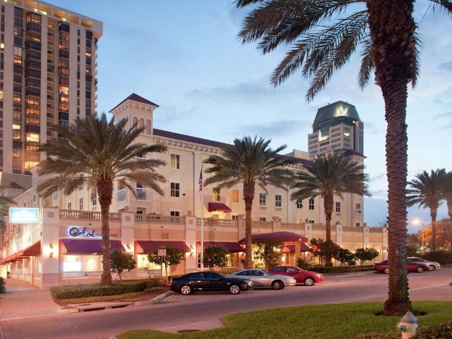 Picture of Hampton Inn & Suites St. Petersburg/Downtown