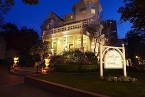 Picture of The Sterling Hotel