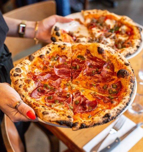 Picture of Ken's Artisan Pizza