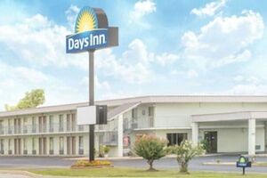 Picture of Days Inn by Wyndham Ripley