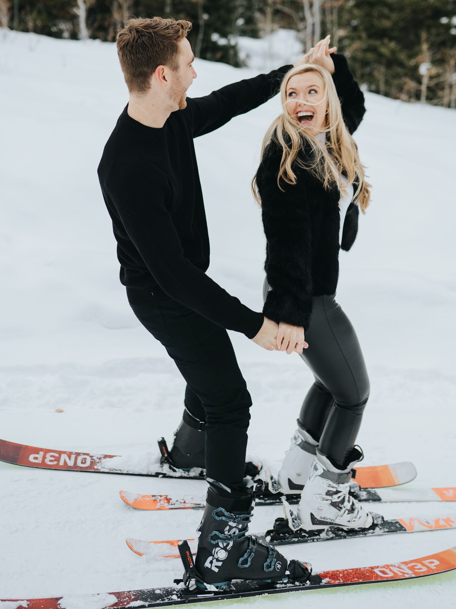 Picture of Skiing! 
