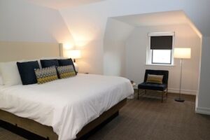 Picture of Samuel Elbert Hotel