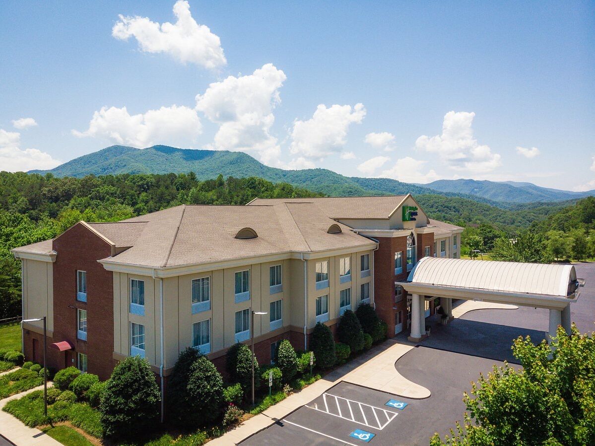 Picture of Holiday Inn Express & Suites Sylva - Western Carolina Area, an IHG Hotel