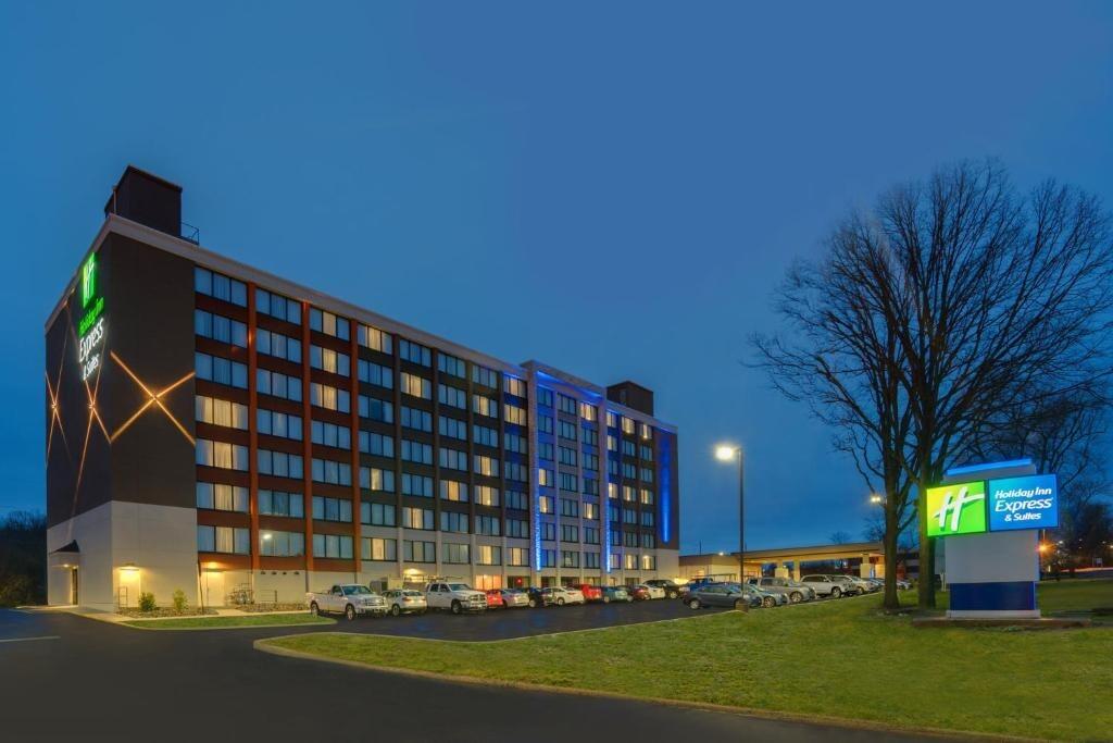 Picture of Holiday Inn Express & Suites Ft. Washington - Philadelphia by IHG