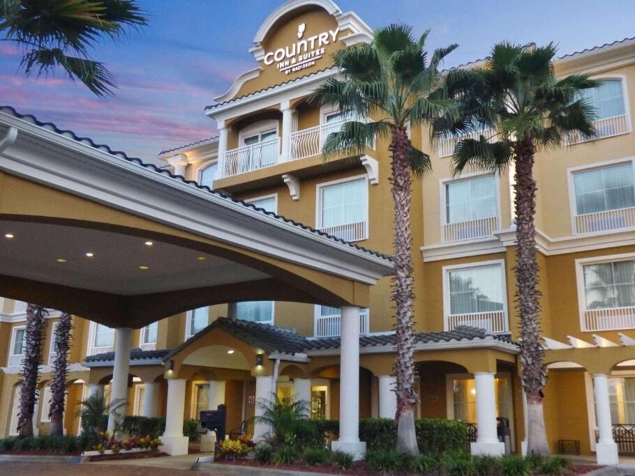 Picture of Country Inn & Suites by Radisson, Port Orange-Daytona, FL
