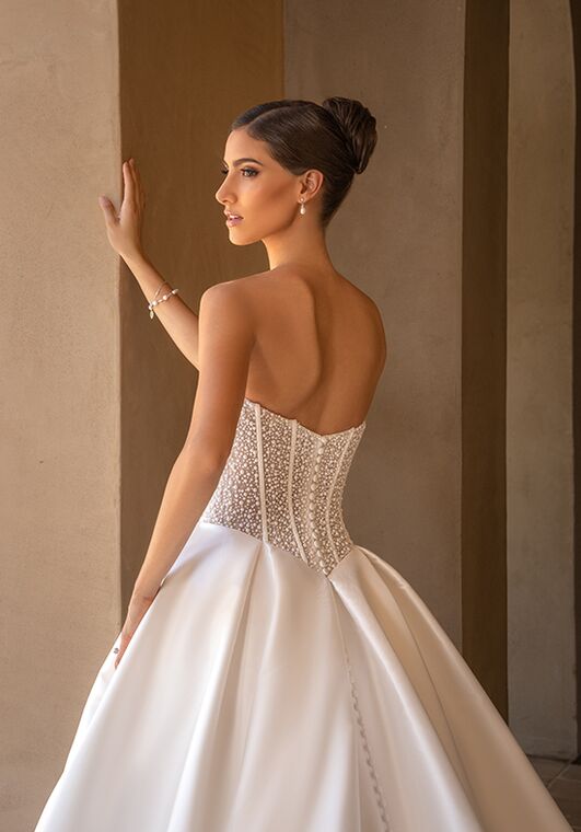 KITTY CHEN AMALIA, H2521 Ball Gown Wedding Dress - 6