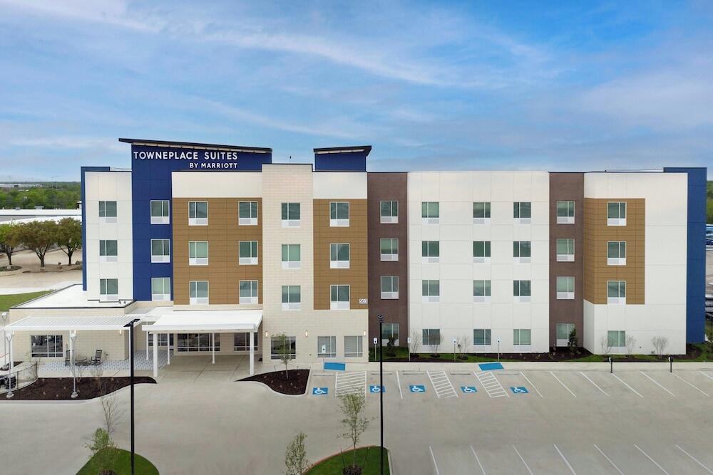Picture of Towneplace Suites BY Marriott Forney