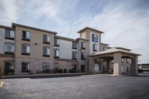 Picture of Comfort Inn Crystal Lake Algonquin