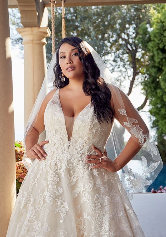 Casablanca Bridal Style 2440 Ann Ball Gown Wedding Dress - 4