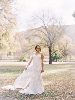 Elegant White Lace Wedding Dress