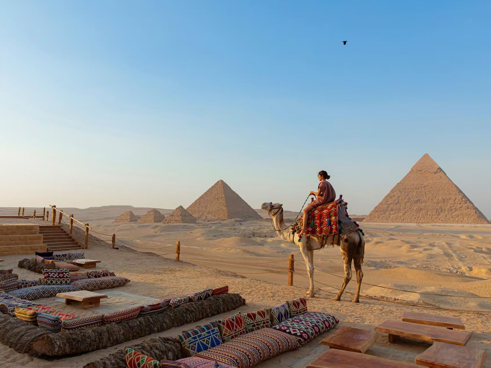 Picture of 9 Pyramids Lounge