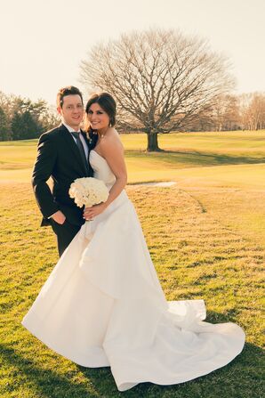 Strapless Oscar de la Renta Wedding Dress