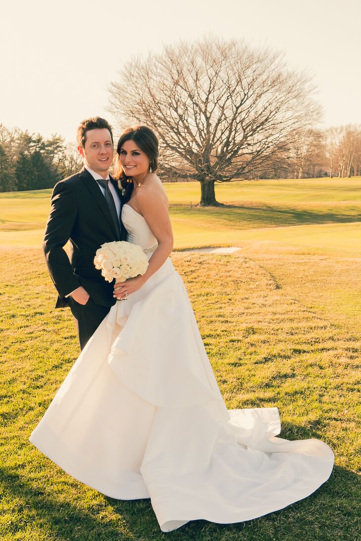 Strapless Oscar de la Renta Wedding Dress